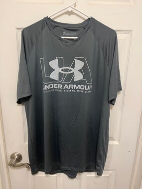 Under Armour Men's Dark Gray Short-Sleeve Logo Performance Tee XL
